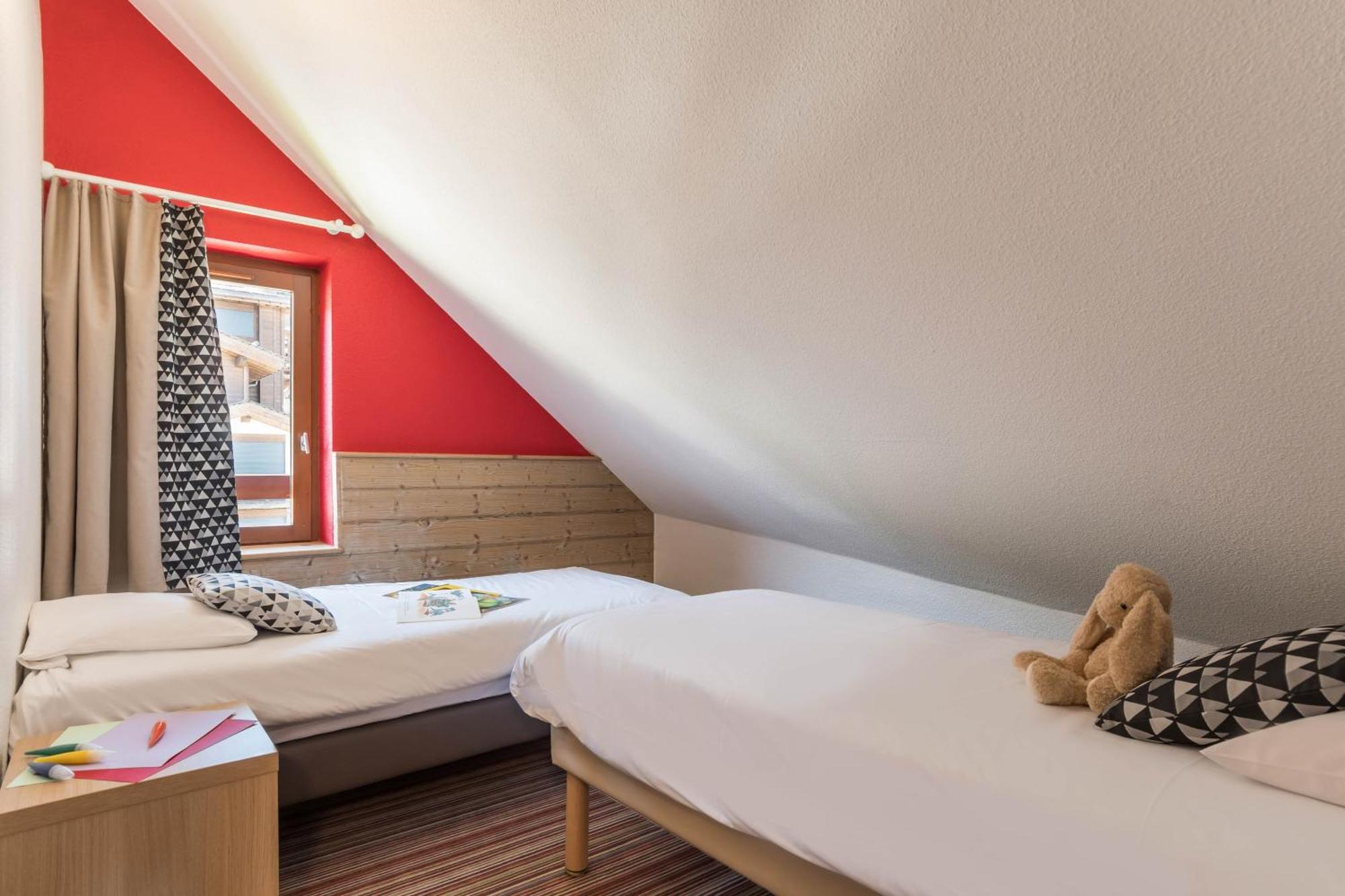 Aparthotel Pierre & Le Britania 3*