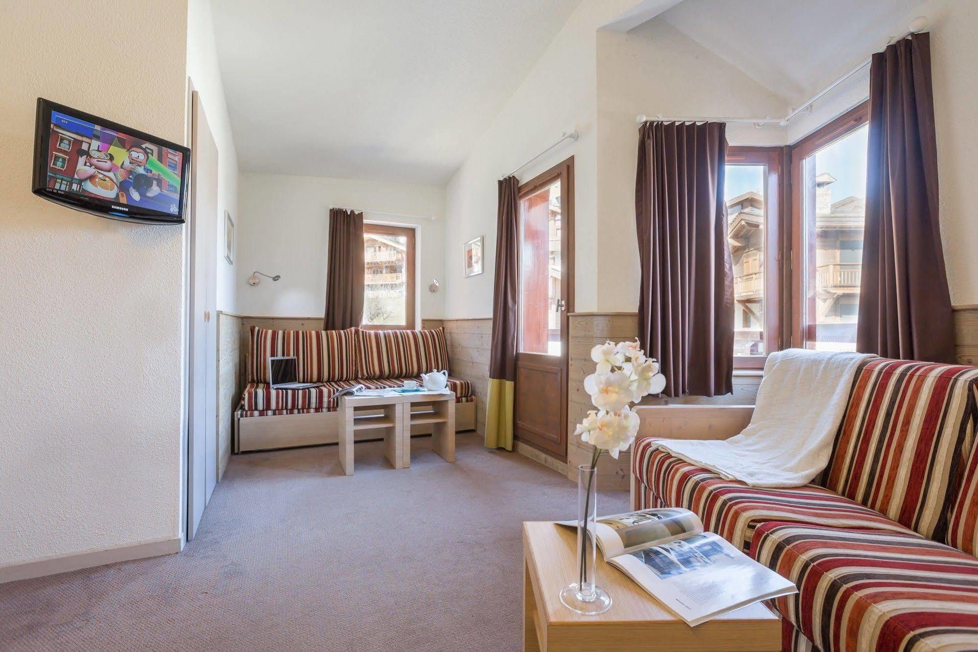 Pierre & Le Britania Aparthotel 3*